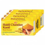 Мыло травяное натуральное Куркума и Сандал PATANJALI Haldi Chandan Kanti Body Cleanser 4x45g
