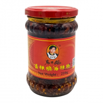 LAO GAN MA Hot chili sauce Острый соус с хрустящим перцем чили, 210 г